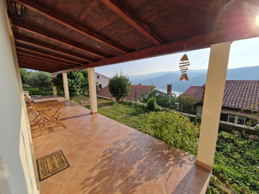Ferienwohnung Aloe Rabac Exterior foto